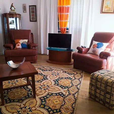 Casa Da Nelita بيت للعطل *