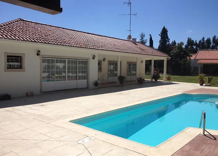 別荘 Casa Da Nelita サン・マルティーニョ・ド・ポルト